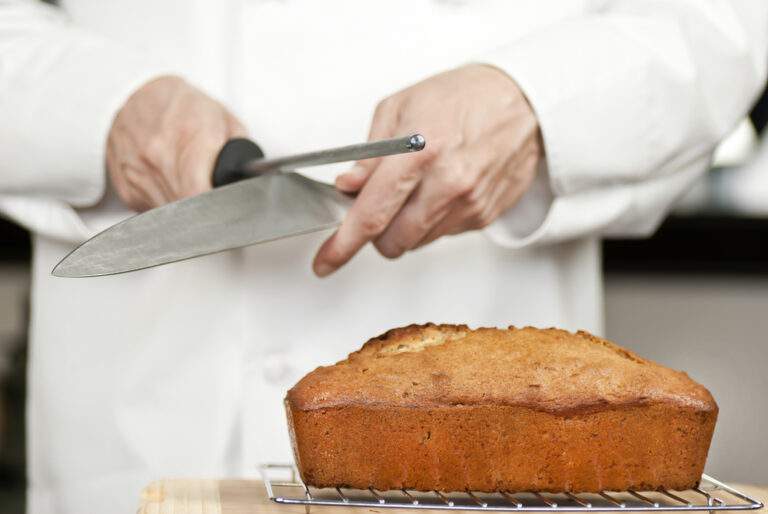 How To Sharpen A Bread Knife